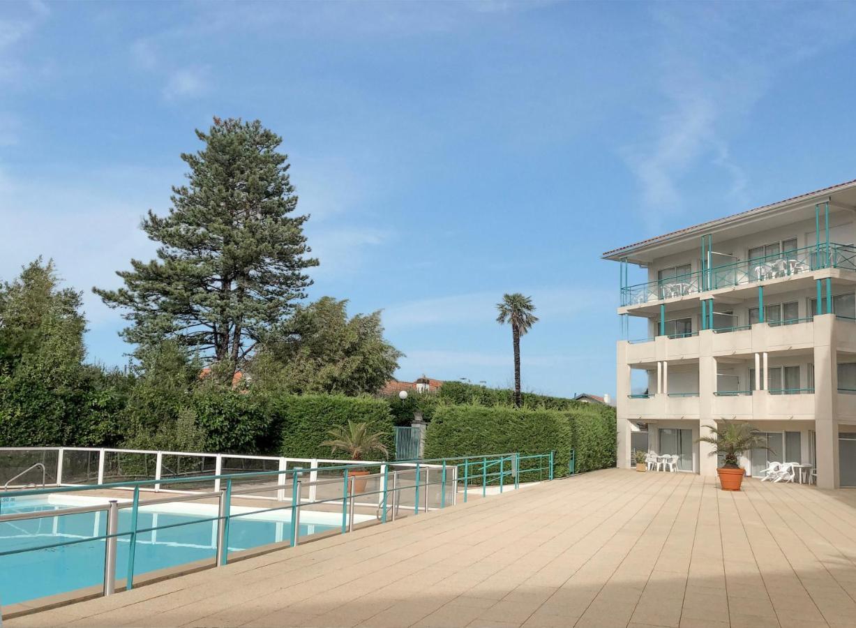 Studio Au Calme Avec Piscine, Face Golf, Parking Gratuit, Tout A Pied A 10Mn Centre Ville Ciboure Exterior foto